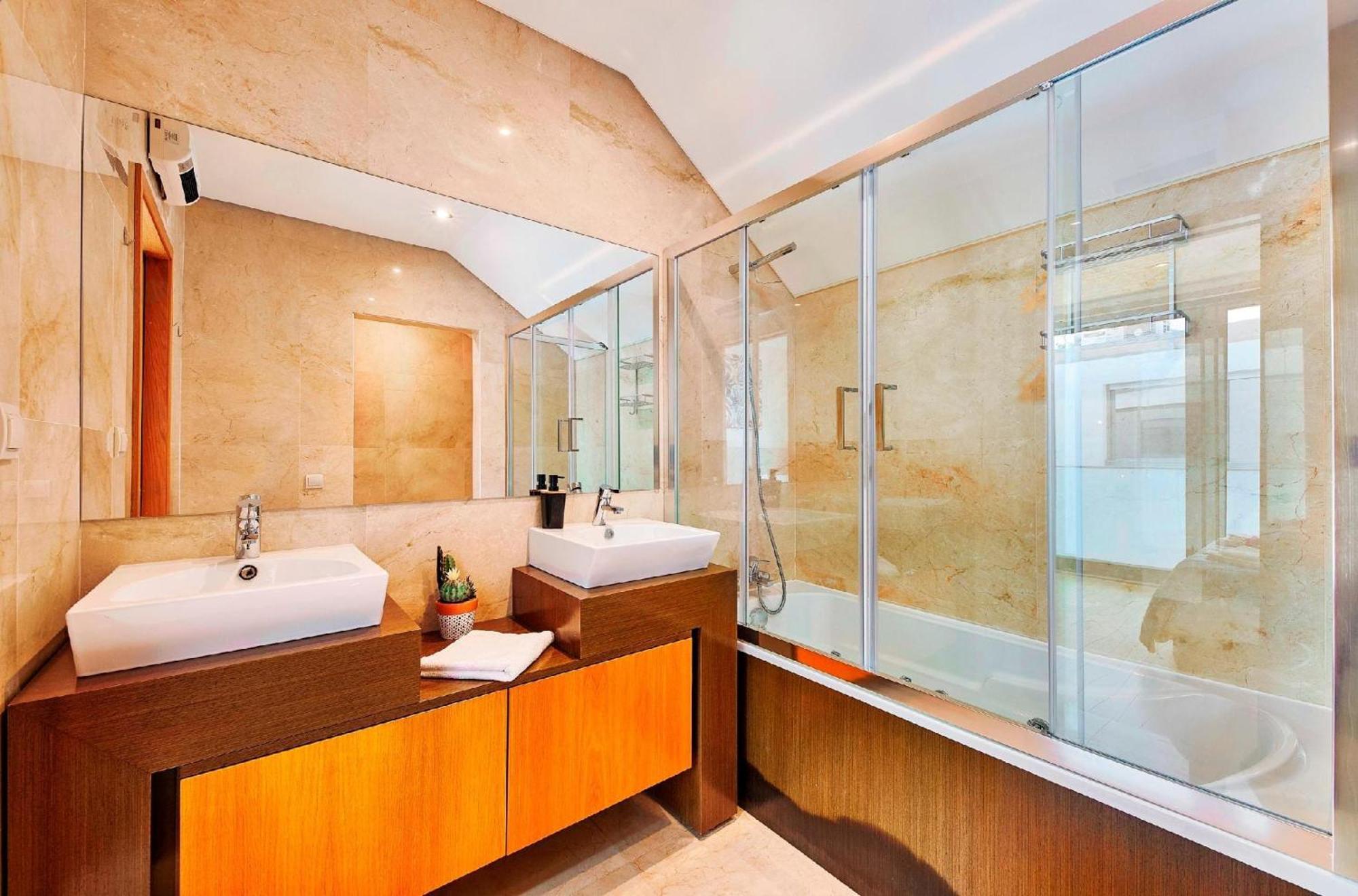 Stylish Townhouse In Tavira Centre, Shared Pool Vila Exterior foto